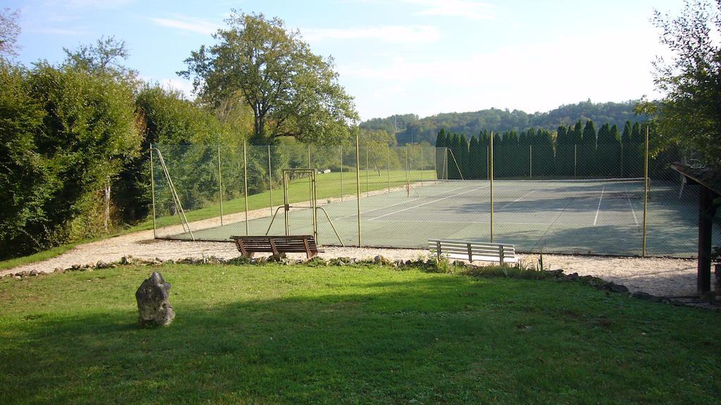 Brantôme Le Chatenet 1689 מראה חיצוני תמונה